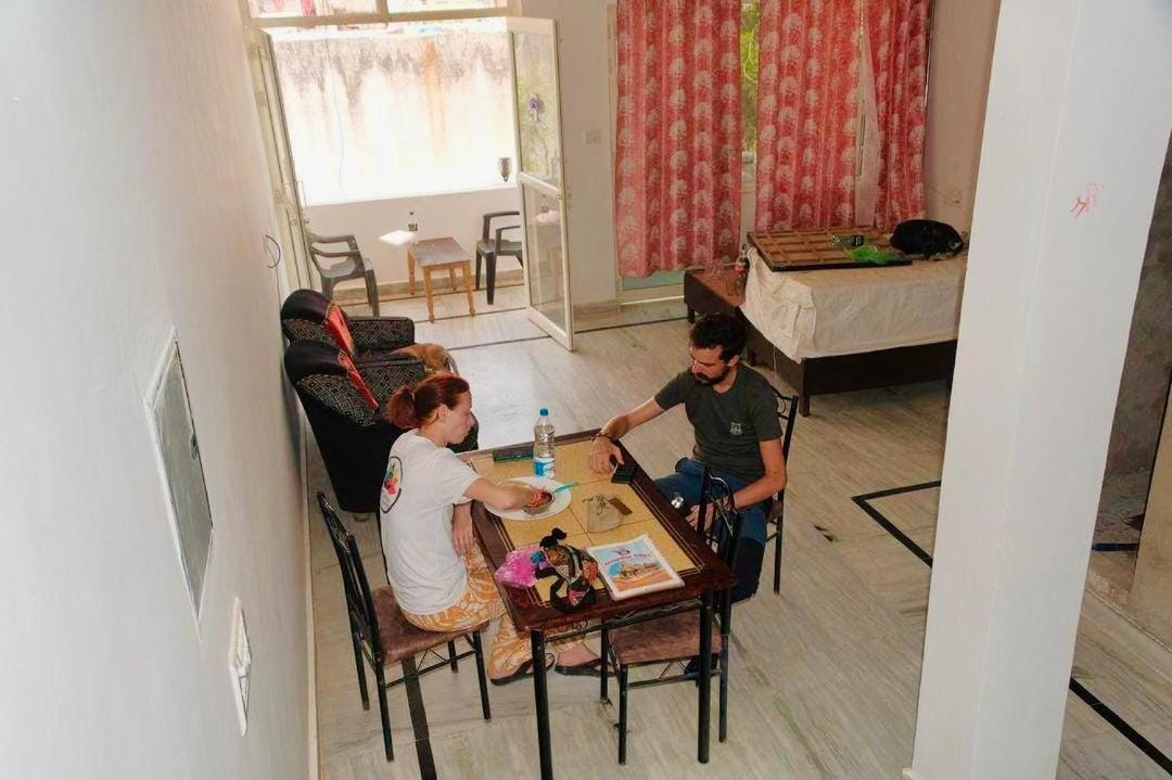 Backpackers Karma Home Stay Кгаджураго Екстер'єр фото